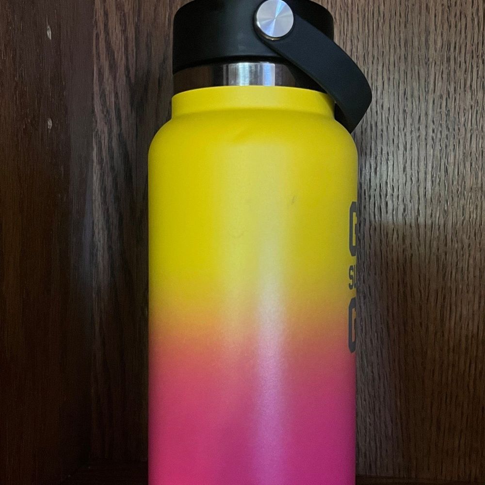 sunset water bottle - Picture 2 of 3